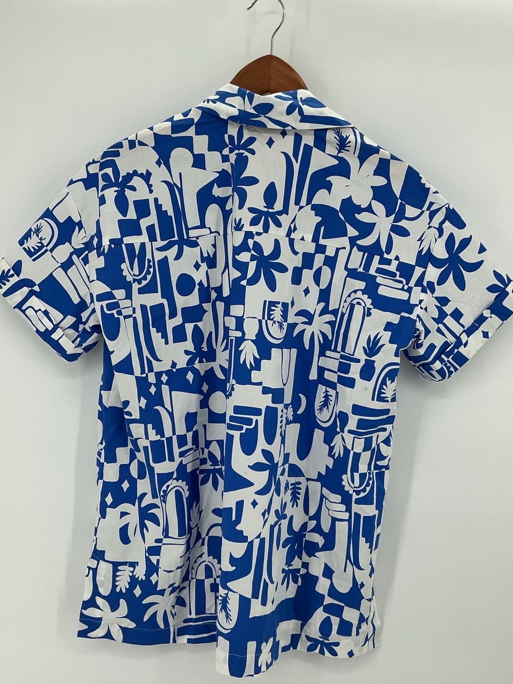 NWT Show Me Your Mumu Parker Button Down Santorini Escape Floral Shirt XS - Picture 4 of 10